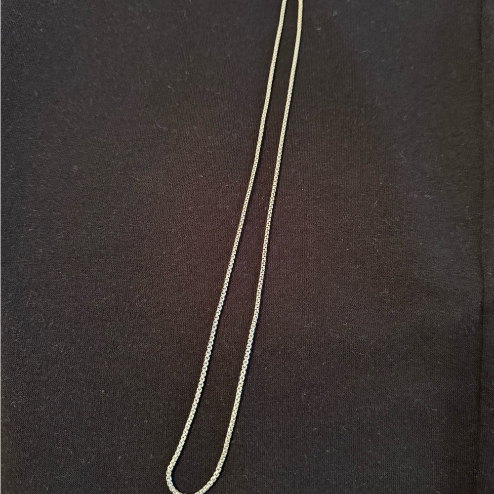 Elegant Silver Necklace